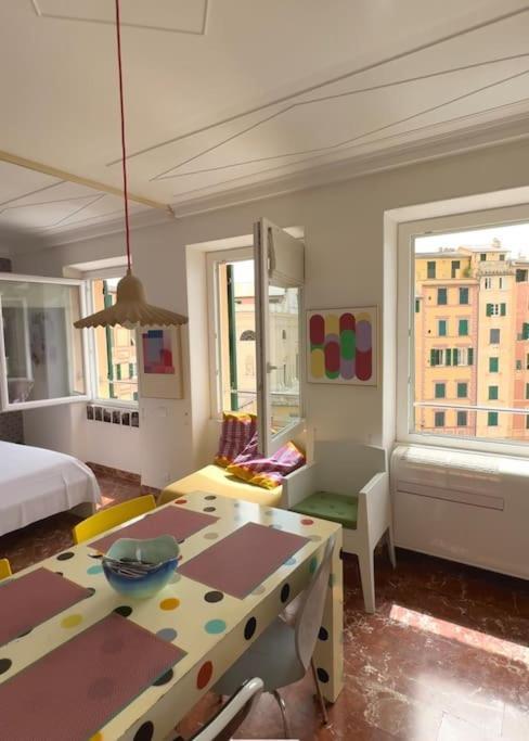 Attico Sul Porticciolo Antico Di Camogli Apartment Luaran gambar