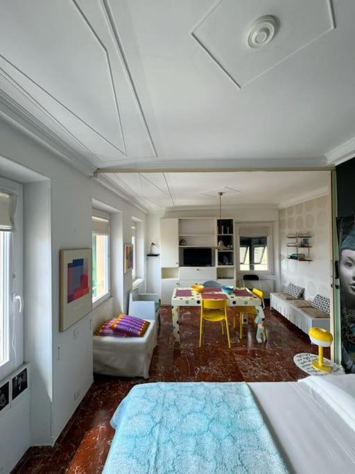 Attico Sul Porticciolo Antico Di Camogli Apartment Luaran gambar