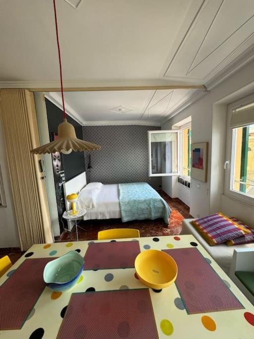 Attico Sul Porticciolo Antico Di Camogli Apartment Luaran gambar