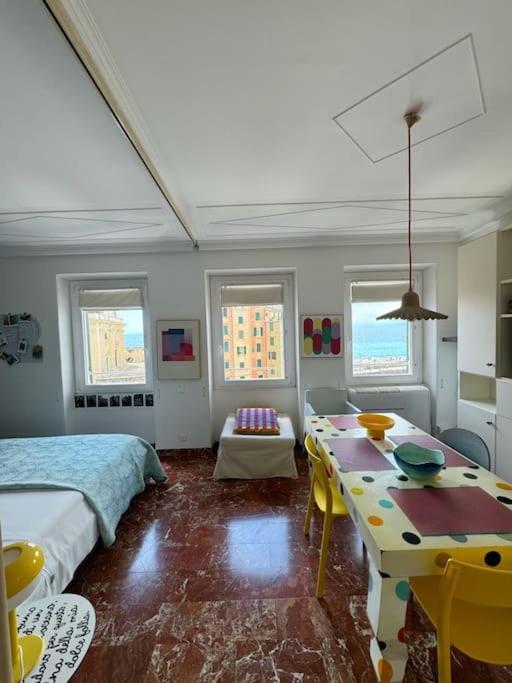 Attico Sul Porticciolo Antico Di Camogli Apartment Luaran gambar