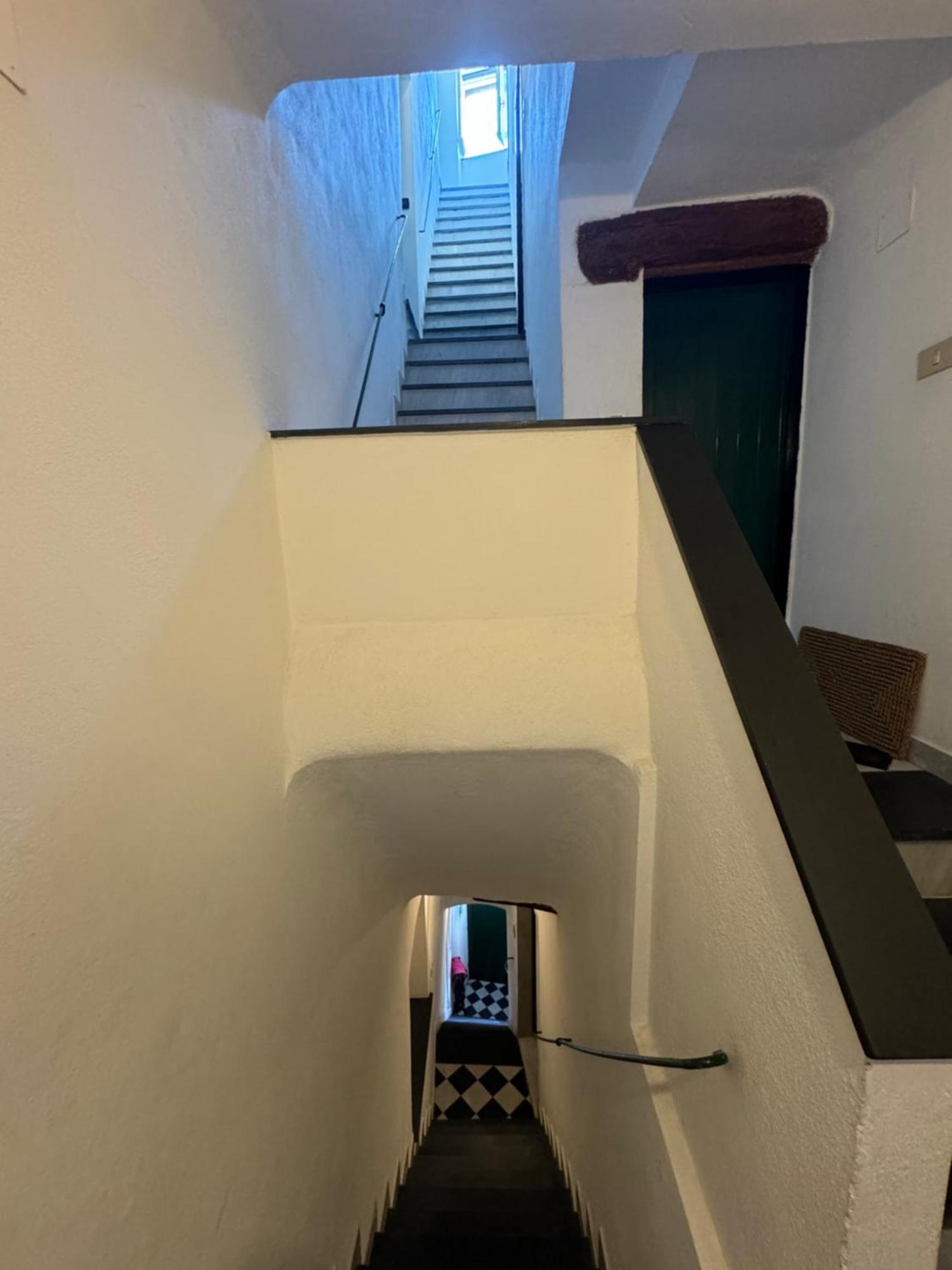 Attico Sul Porticciolo Antico Di Camogli Apartment Luaran gambar